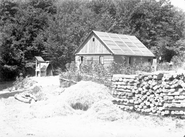 Sljeme. Kaptolska lugarnica 1917. godine (Foto Dragan Paulić)